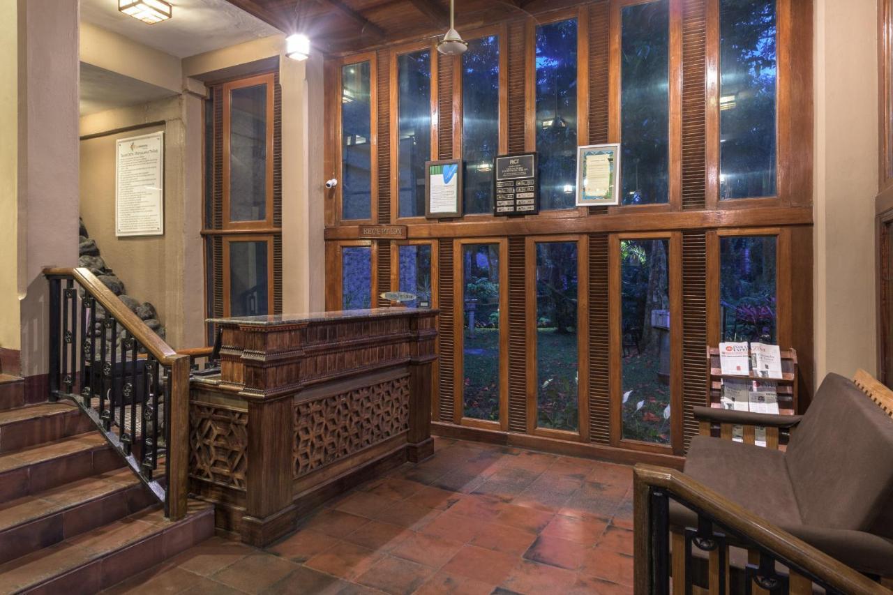 Club Mahindra Thekkady Hotel Exterior foto