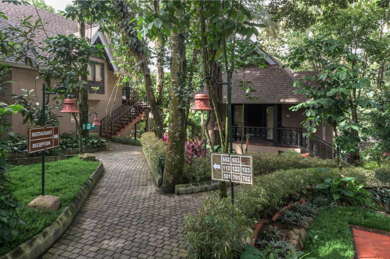 Club Mahindra Thekkady Hotel Exterior foto