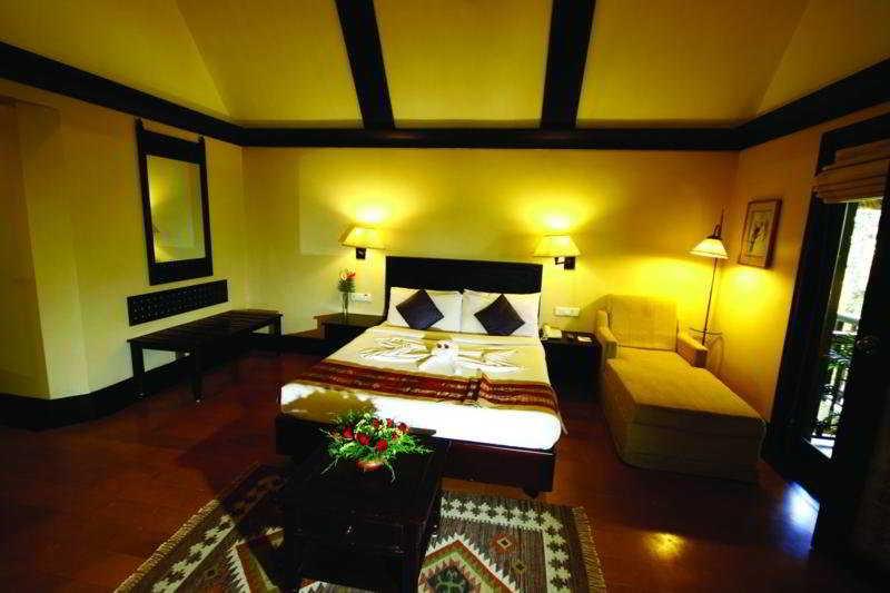 Club Mahindra Thekkady Hotel Exterior foto